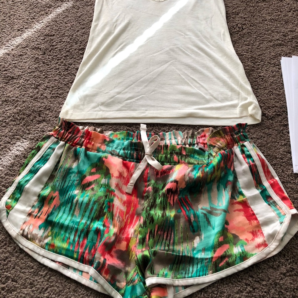 NO OFFERS JUST HIT BUY 🍓camo short set - Picture 6 of 8